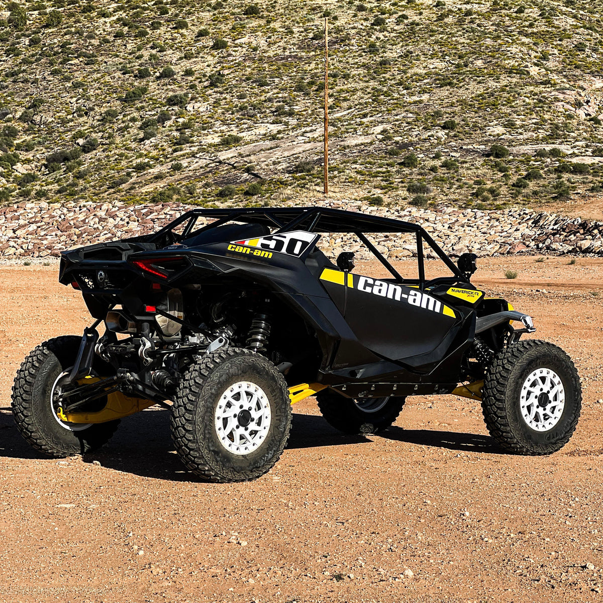 Maverick R Desert Roll Cage